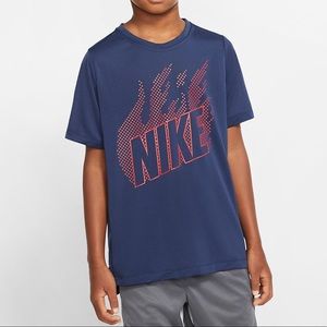 Nike Boy Short-Sleeve Graphic Training Shirt